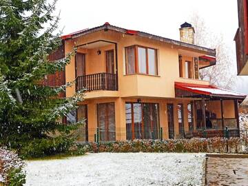 Фото Гостевой дом Rodopi Houses г. Чепеларе 2
