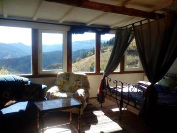 Фото номера Люкс с 2 спальнями Гостевой дом Zornica Guest House г. Чепеларе 9